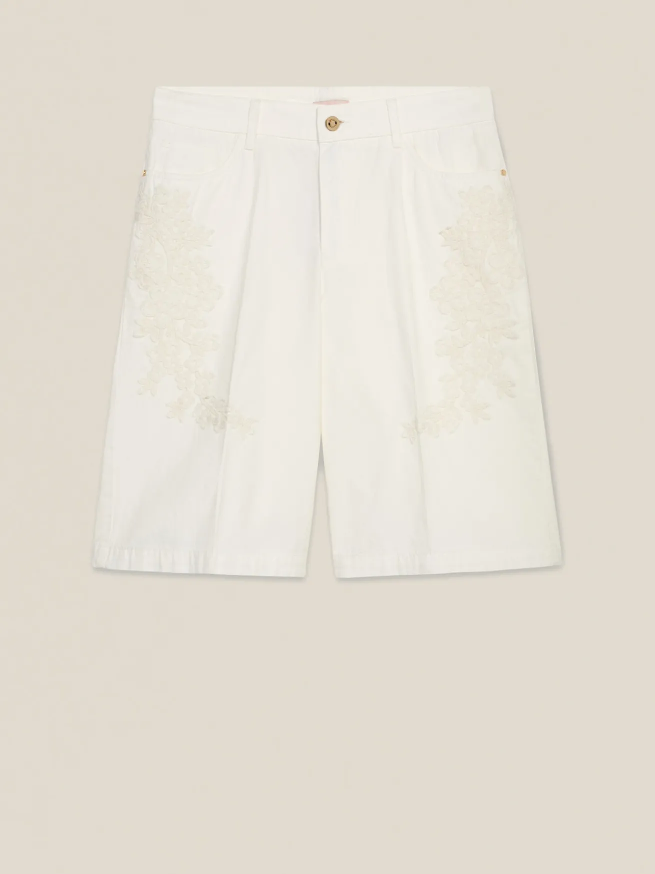 Baumwoll-Bermudas mit Blumenstickereien