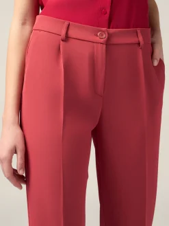 Hose aus fließendem Stoff