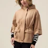 Kurze Jacke in Wildlederoptik