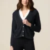 Lurex-Strickjacke mit Schmuckknöpfen